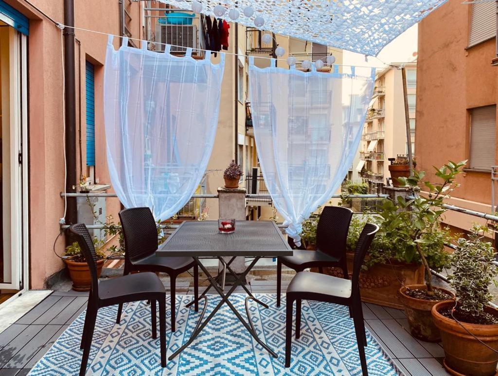 Happy Travelers Apartment By Holiday Solutions Como Exterior foto